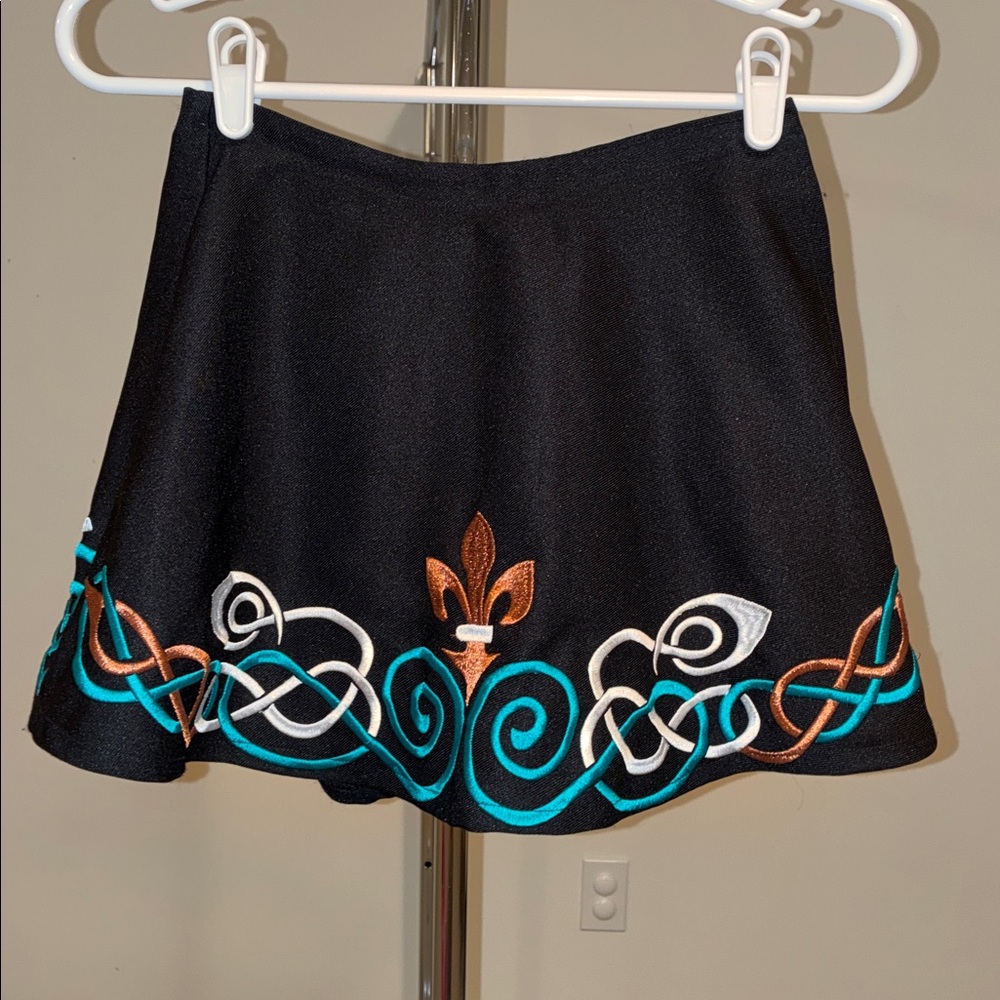 Embroidered Irish Dance Skirt for Girls’